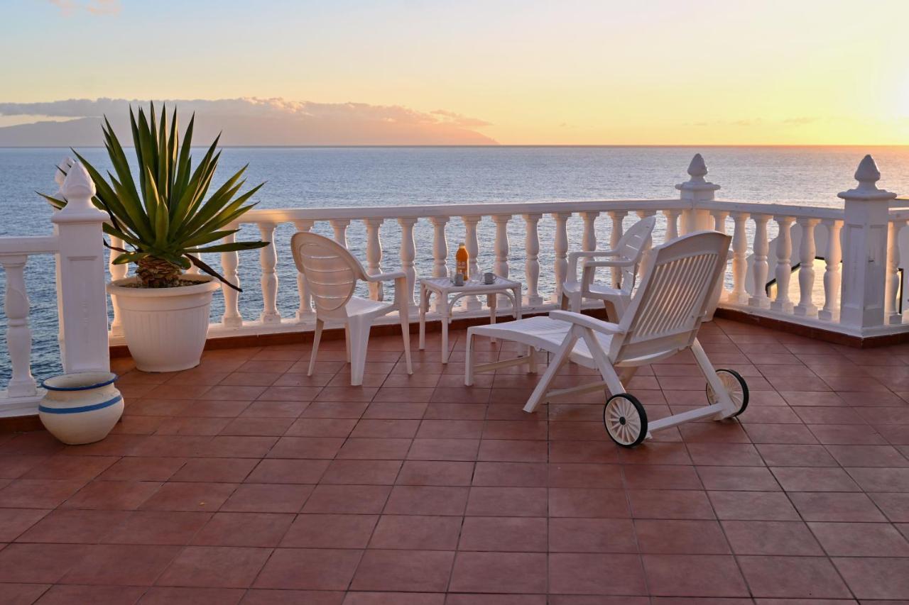 1St Line Sea View & Rooftop - Arena Puerto de Santiago  Buitenkant foto