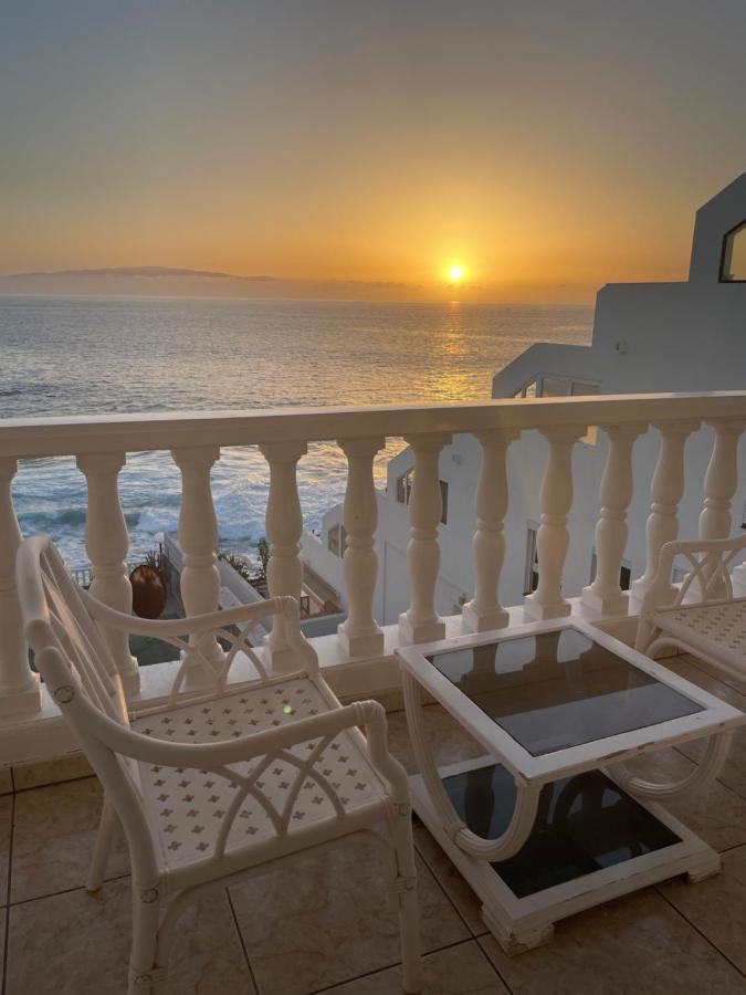 1St Line Sea View & Rooftop - Arena Puerto de Santiago  Buitenkant foto